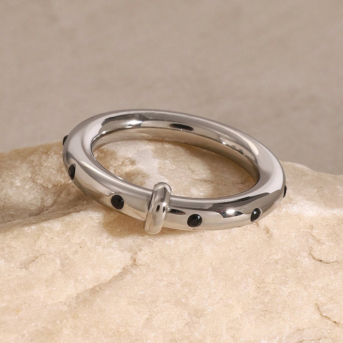 main 02 RT1257 1