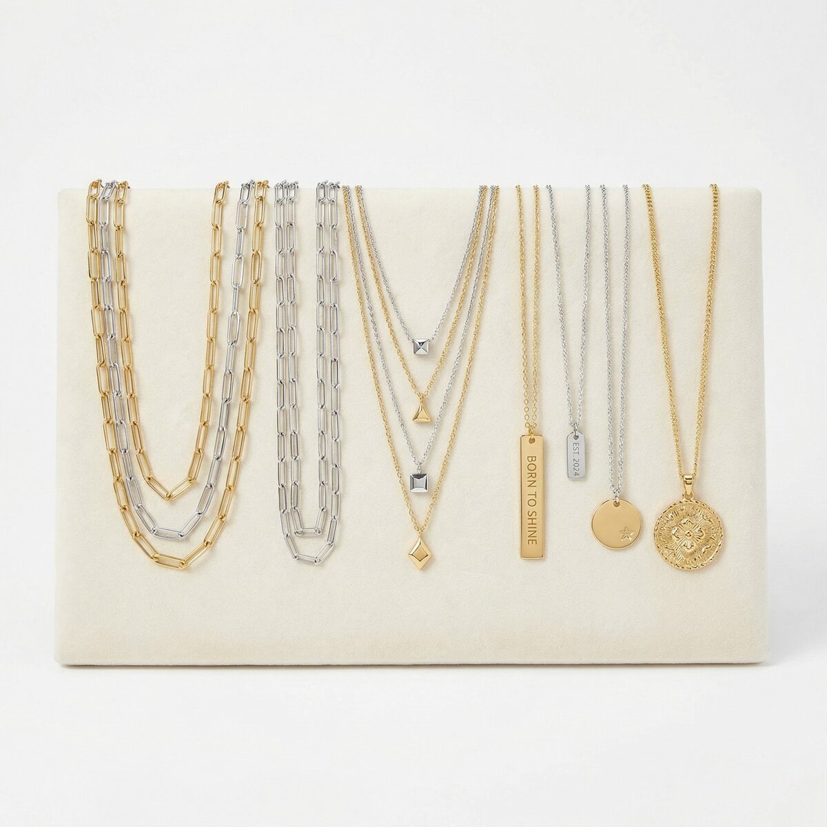 Fashion Jewelry Necklace Assortment