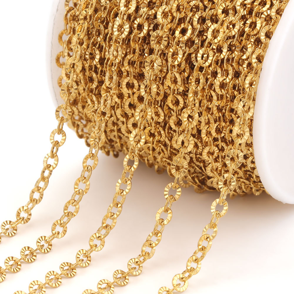 Cross Link Chain with Sunburst Accents