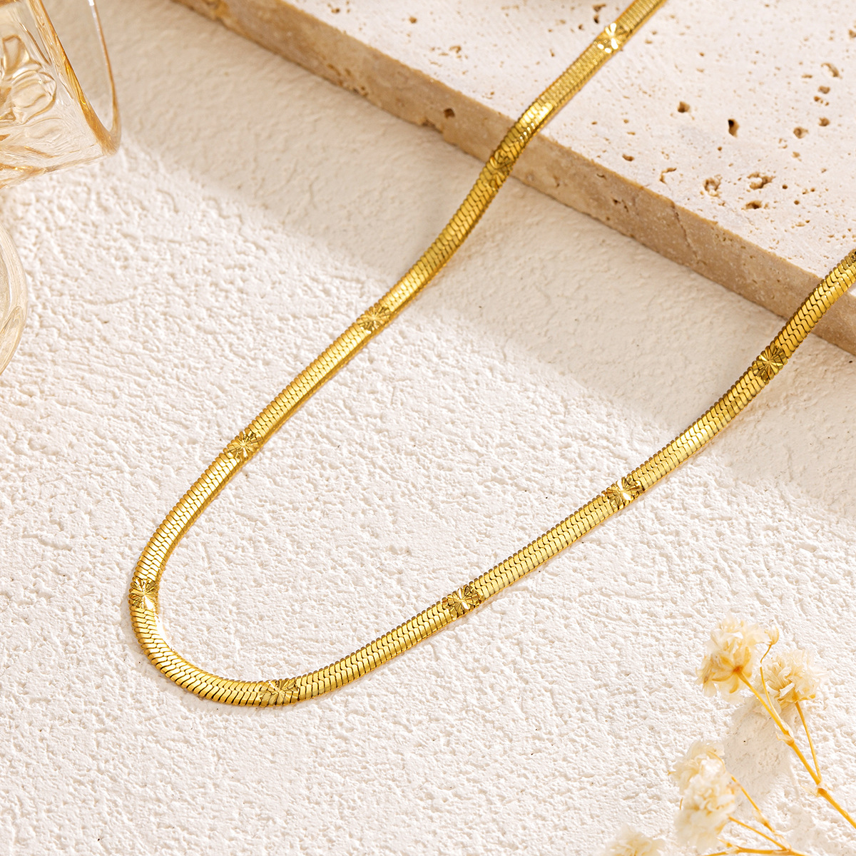 Embossed Blade Chain