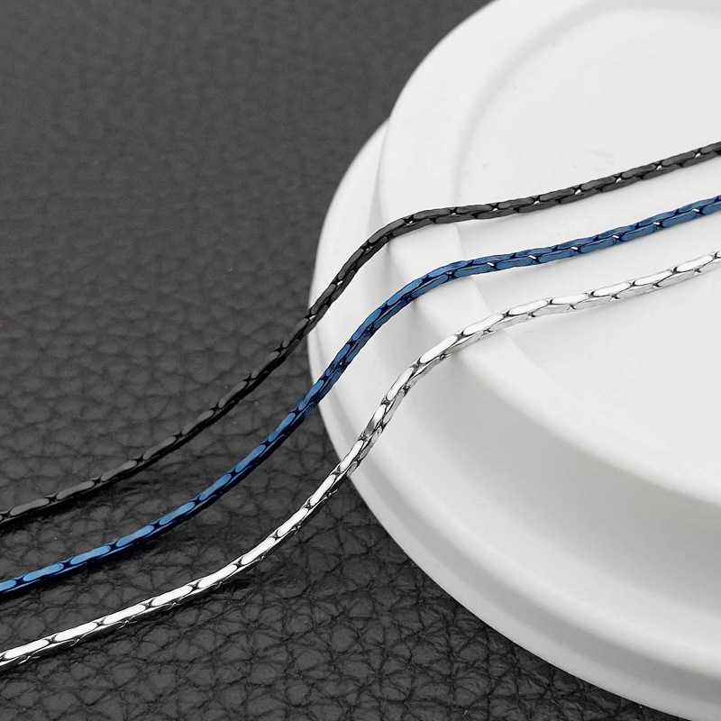 Hammered Square Cross Chain 2
