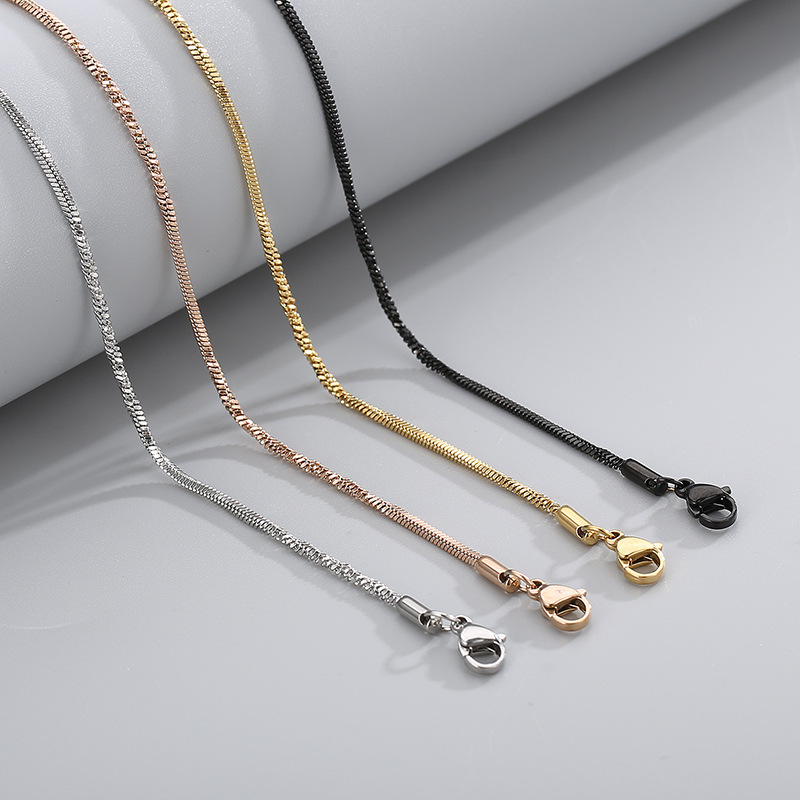 Interlaced Twisted Square Snake Chain