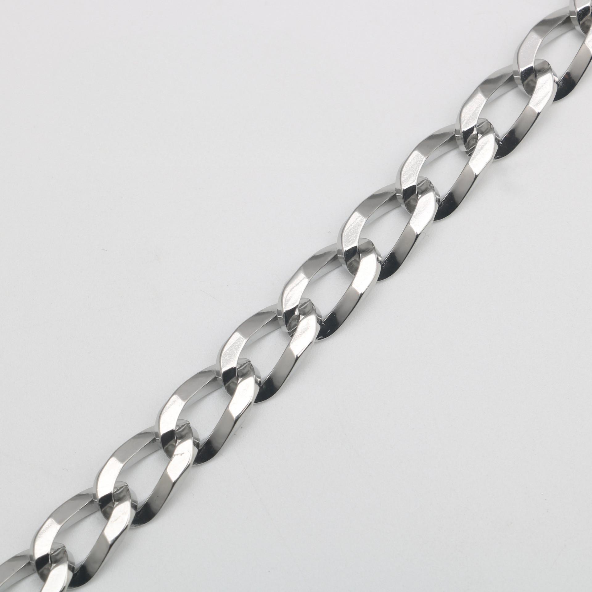 Square Wire Flat Curb Chain