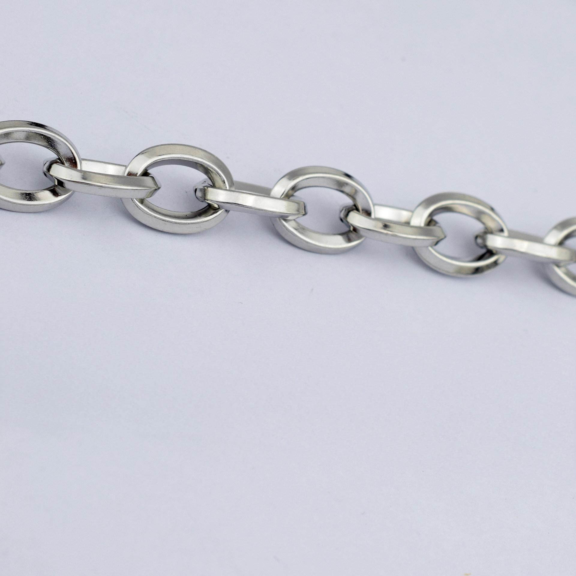 Triangular Oval Bead Chain